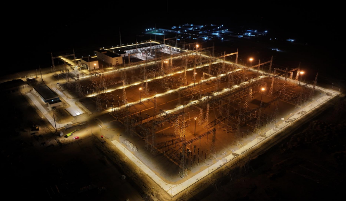 中国能建承建的中亚地区单体大风电项目首批风机并网发电(图1) 中国能建承建的中亚地区单体大风电项目首批风机并网发电(图1)